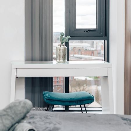Luxury 2 Bedroom Apartment, Broad Street Birmingham Eksteriør bilde