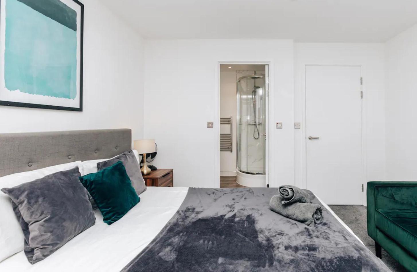 Luxury 2 Bedroom Apartment, Broad Street Birmingham Eksteriør bilde
