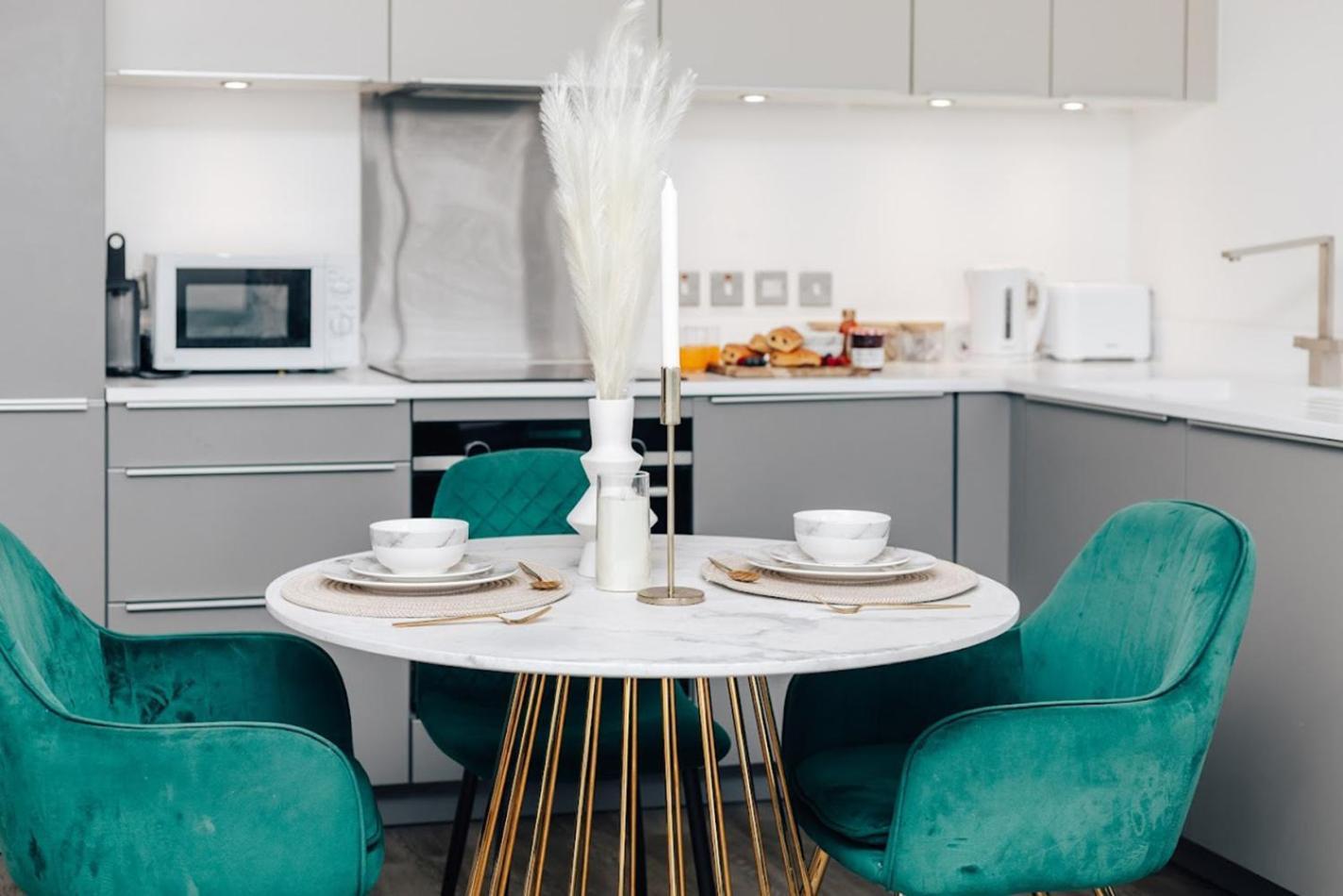 Luxury 2 Bedroom Apartment, Broad Street Birmingham Eksteriør bilde