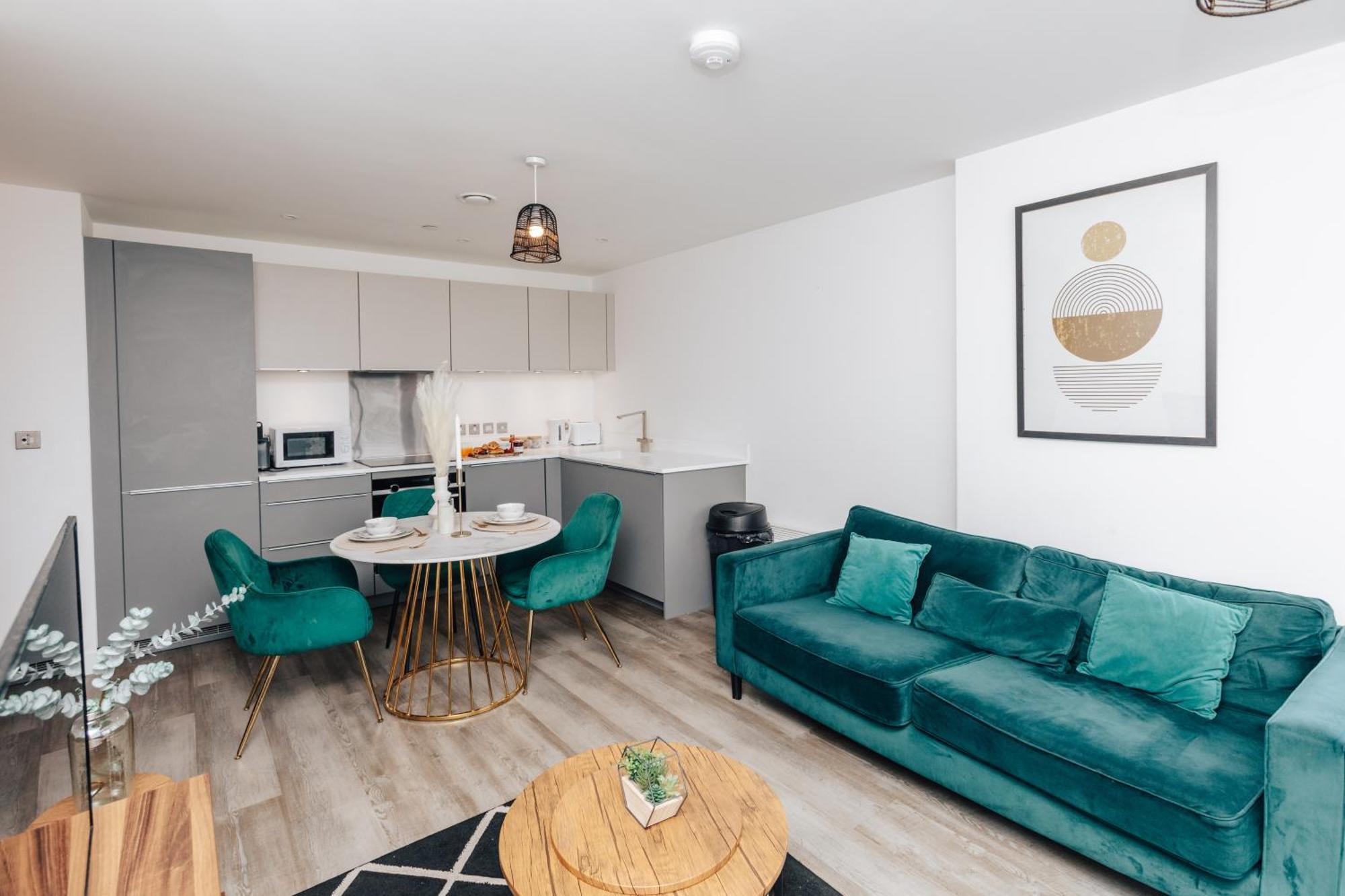 Luxury 2 Bedroom Apartment, Broad Street Birmingham Eksteriør bilde